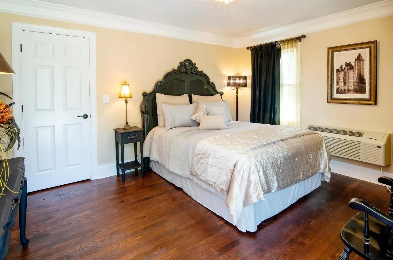 Belle Air Mansion And Inn Nashville Bed & Breakfast