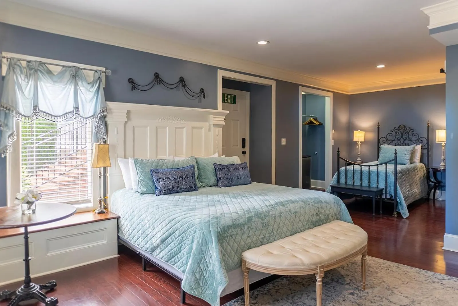 Belle Air Mansion And Inn Nashville Bed & Breakfast